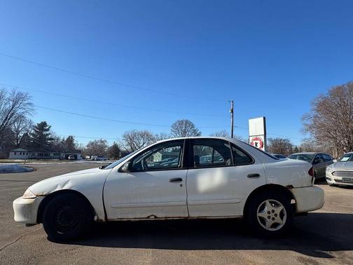 2001 Chevrolet Cavalier Base