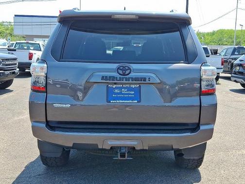 2023 Toyota 4Runner SR5