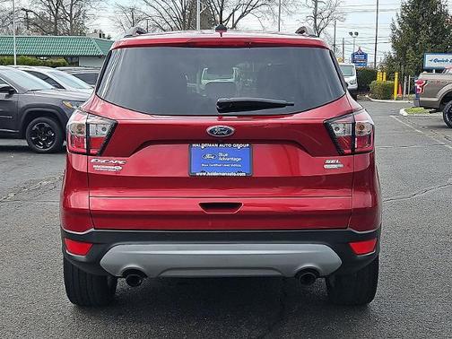 RUBY RED METALLIC TINTED CC 2018 Ford Escape SEL