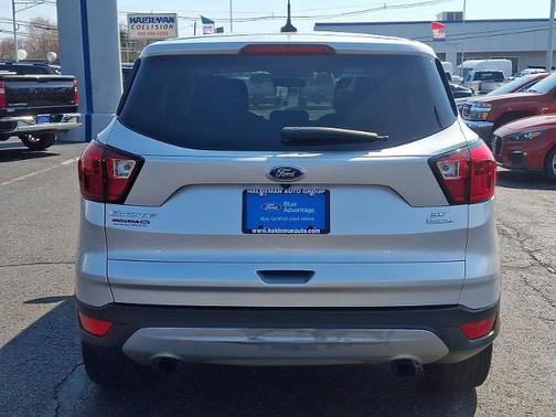 INGOT SILVER METALLIC 2019 Ford Escape SE