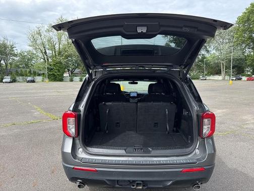 CARBONIZED GRAY METALLIC 2022 Ford Explorer ST-LINE