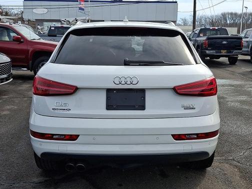 2018 Audi Q3 2.0T QUATTRO PREMIUM