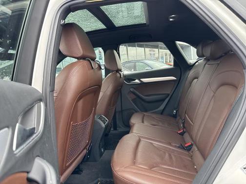 2018 Audi Q3 2.0T QUATTRO PREMIUM