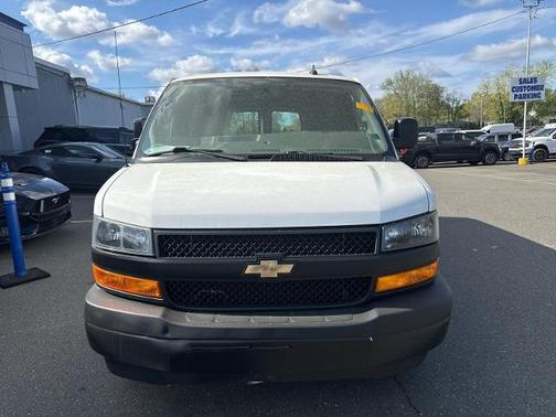 Summit White 2022 Chevrolet Express 2500 WORK VAN