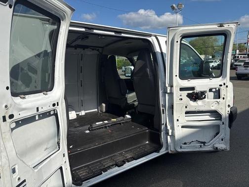 Summit White 2022 Chevrolet Express 2500 WORK VAN