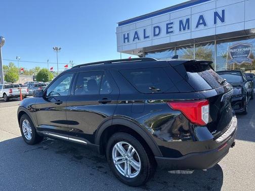 AGATE BLACK METALLIC 2020 Ford Explorer XLT