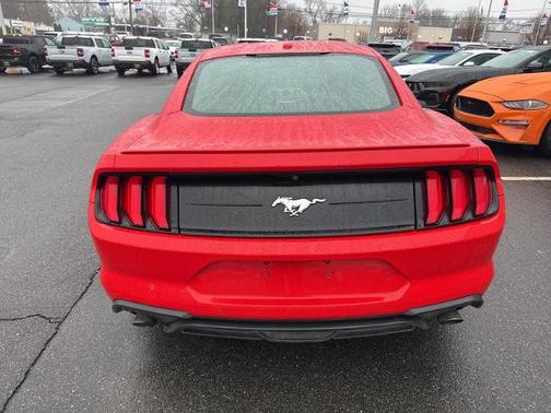 2020 Ford Mustang ECOBOOST PREMIUM