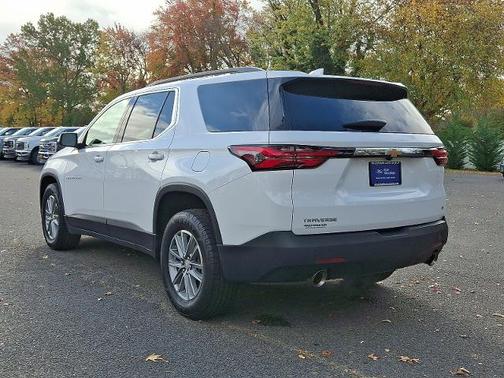 2022 Chevrolet Traverse LT CLOTH