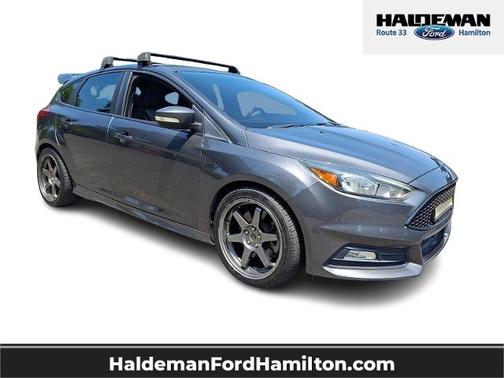 2017 Ford Focus BASE