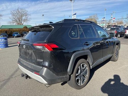 2019 Toyota RAV4 ADVENTURE