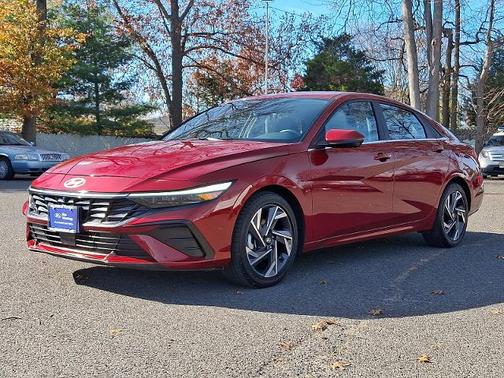 2024 Hyundai ELANTRA LIMITED