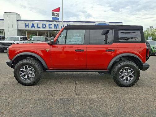 2024 Ford Bronco BADLANDS