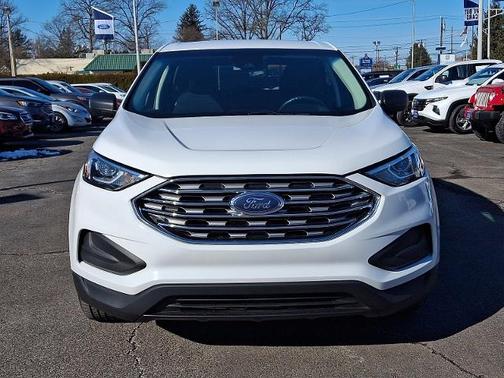 2020 Ford Edge SE