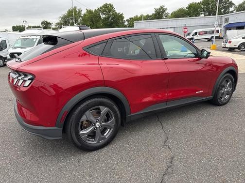 2023 Ford Mustang Mach-E SELECT