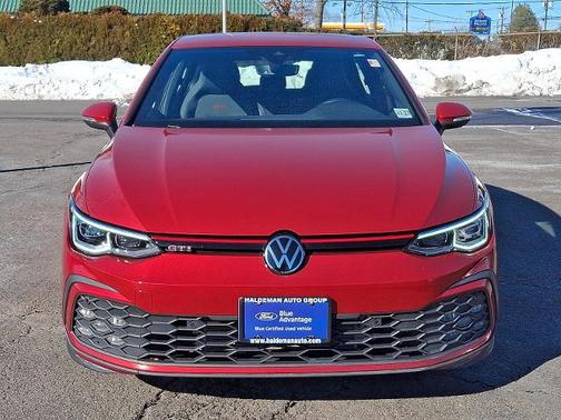 2023 Volkswagen Golf GTI 2.0T S