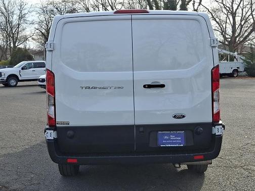 2024 Ford Transit-250 BASE