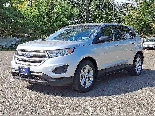 2018 Ford Edge SE