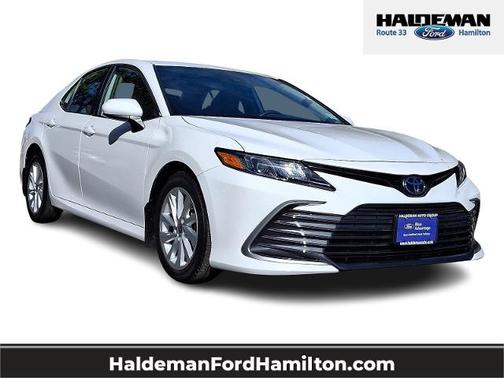 2023 Toyota Camry LE