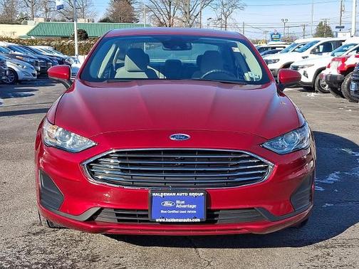 2020 Ford Fusion SE