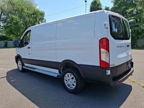2023 Ford Transit-250 BASE