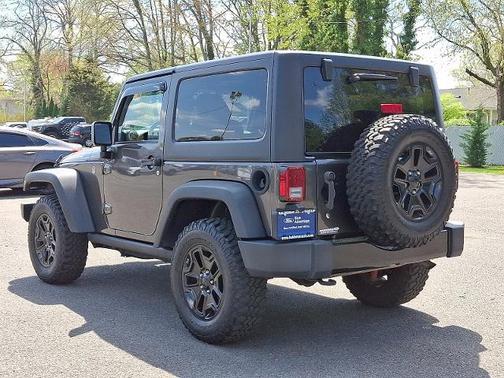 2017 Jeep Wrangler SPORT