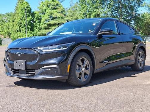 2021 Ford Mustang Mach-E SELECT