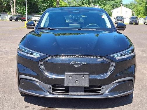 2021 Ford Mustang Mach-E SELECT