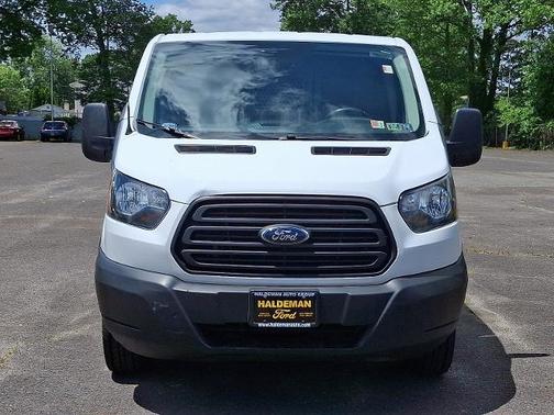 2019 Ford Transit-250 130 WB LOW ROOF CARGO