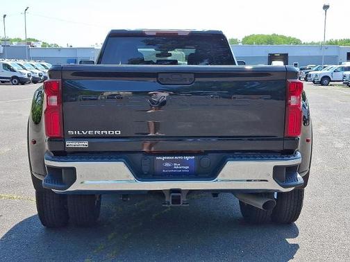 2022 Chevrolet Silverado 3500 WT