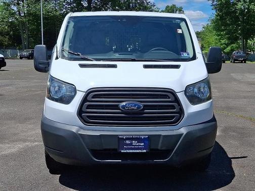 2017 Ford Transit-250 148 WB LOW ROOF CARGO