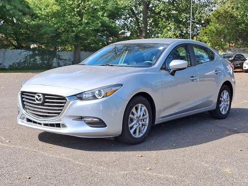 2017 Mazda Mazda3 SPORT