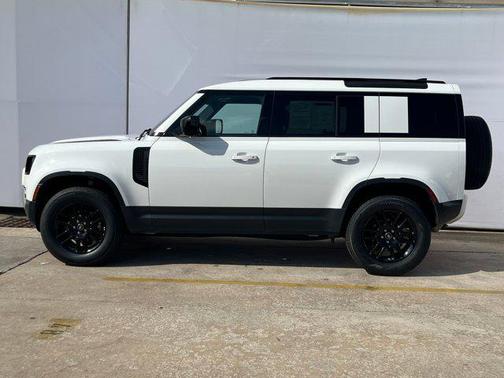 2025 Land Rover Defender 110 P300