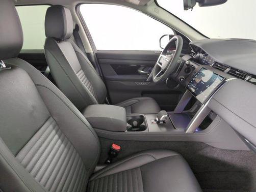2024 Land Rover Discovery Sport Core S