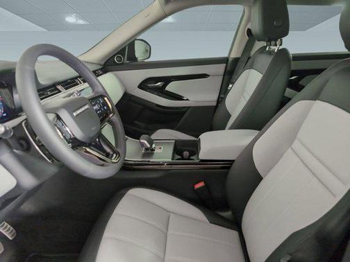 2025 Land Rover Range Rover Evoque Dynamic SE