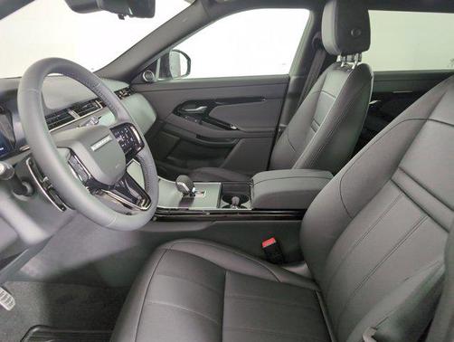 2026 Land Rover Range Rover Evoque Dynamic SE