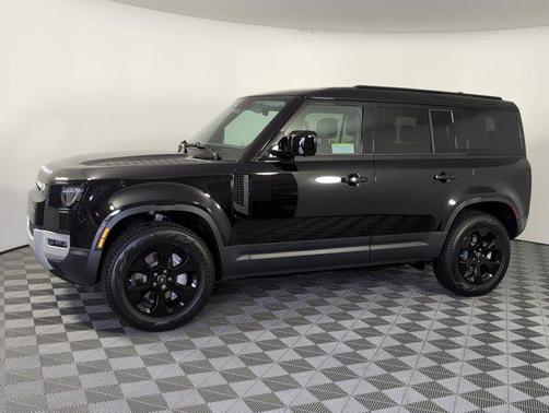 2025 Land Rover Defender 110 P400 S