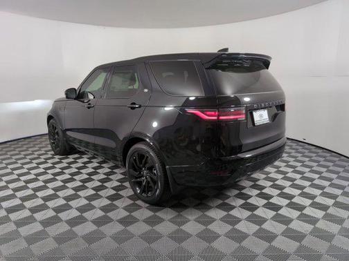 2025 Land Rover Discovery P360 Dynamic SE