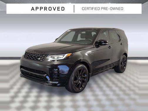 Santorini Black Metallic 2025 Land Rover Discovery P360 Dynamic SE