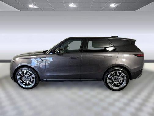 Charente Grey Premium Metallic 2026 Land Rover Range Rover Sport SE