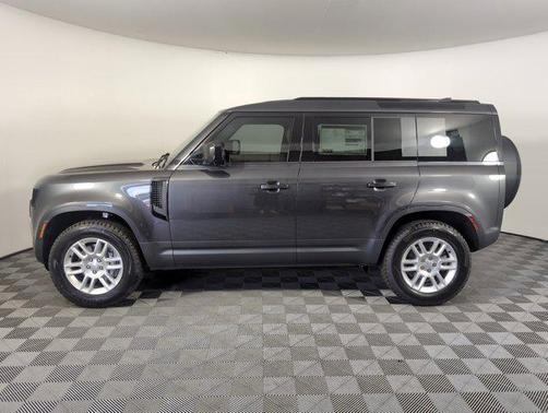 2025 Land Rover Defender 110 P300