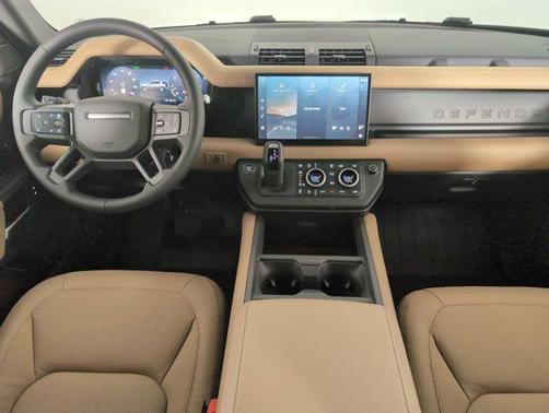 2025 Land Rover Defender 110 P400 X-Dynamic SE