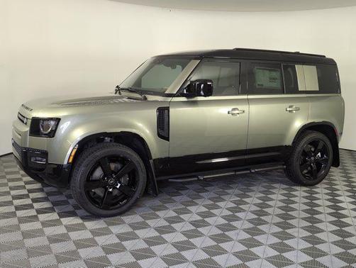 2025 Land Rover Defender 110 P400 X-Dynamic SE