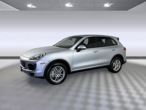 2016 Porsche Cayenne Cayenne