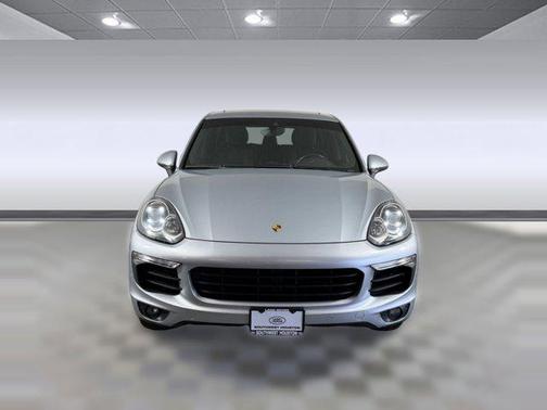 2016 Porsche Cayenne Cayenne