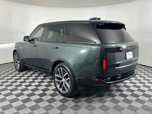 2024 Land Rover Range Rover P400 SE