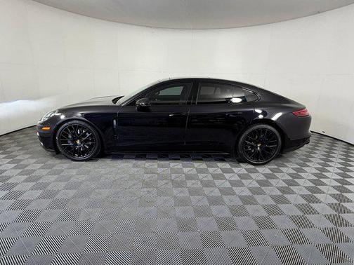 Black 2018 Porsche Panamera 4S