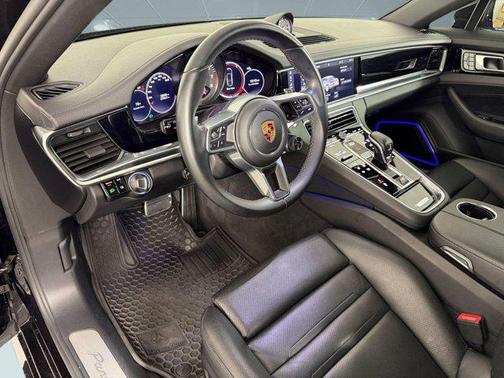 2018 Porsche Panamera 4S