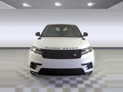2026 Land Rover Range Rover Velar P400 Dynamic SE