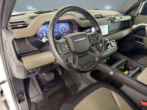 2021 Land Rover Defender 110 X-Dynamic SE
