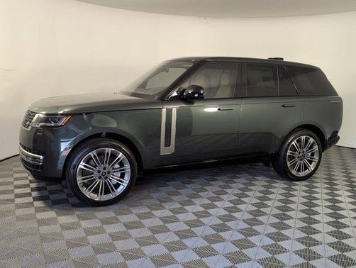 2025 Land Rover Range Rover P530 SE